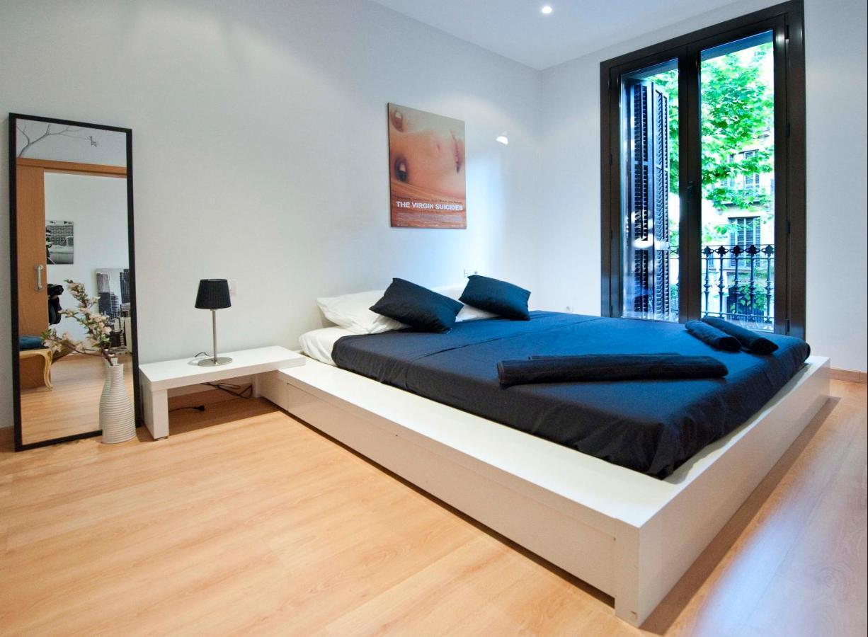 Paseo De Gracia Design Apartment Barcellona Esterno foto